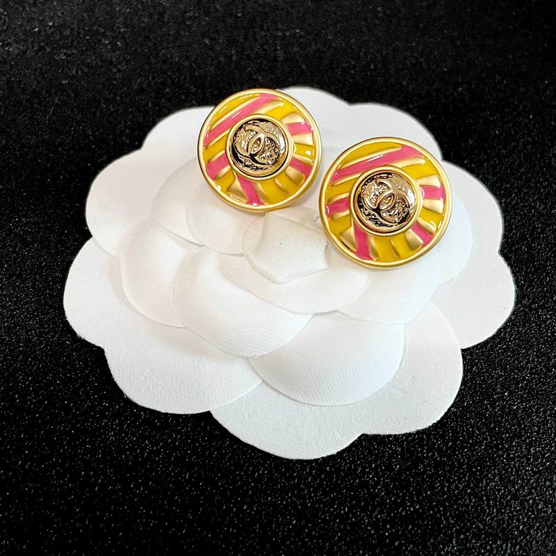 Chanel Earring Gold Red 131