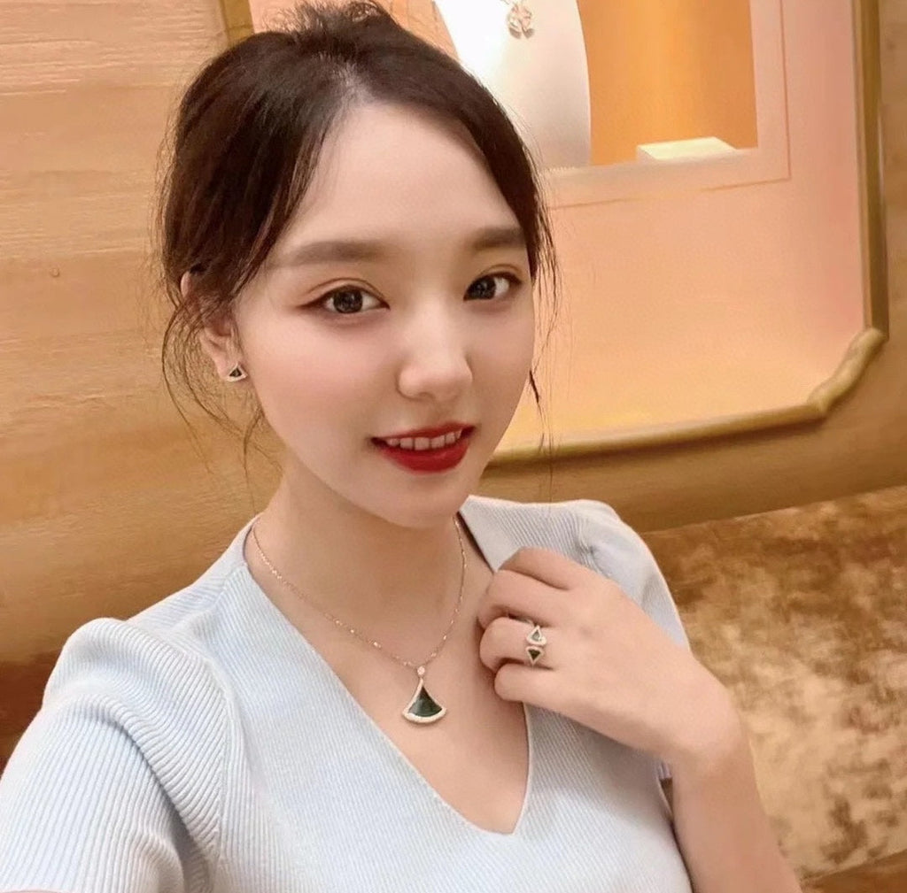 18K BVLGARI Dream Malachite Ring